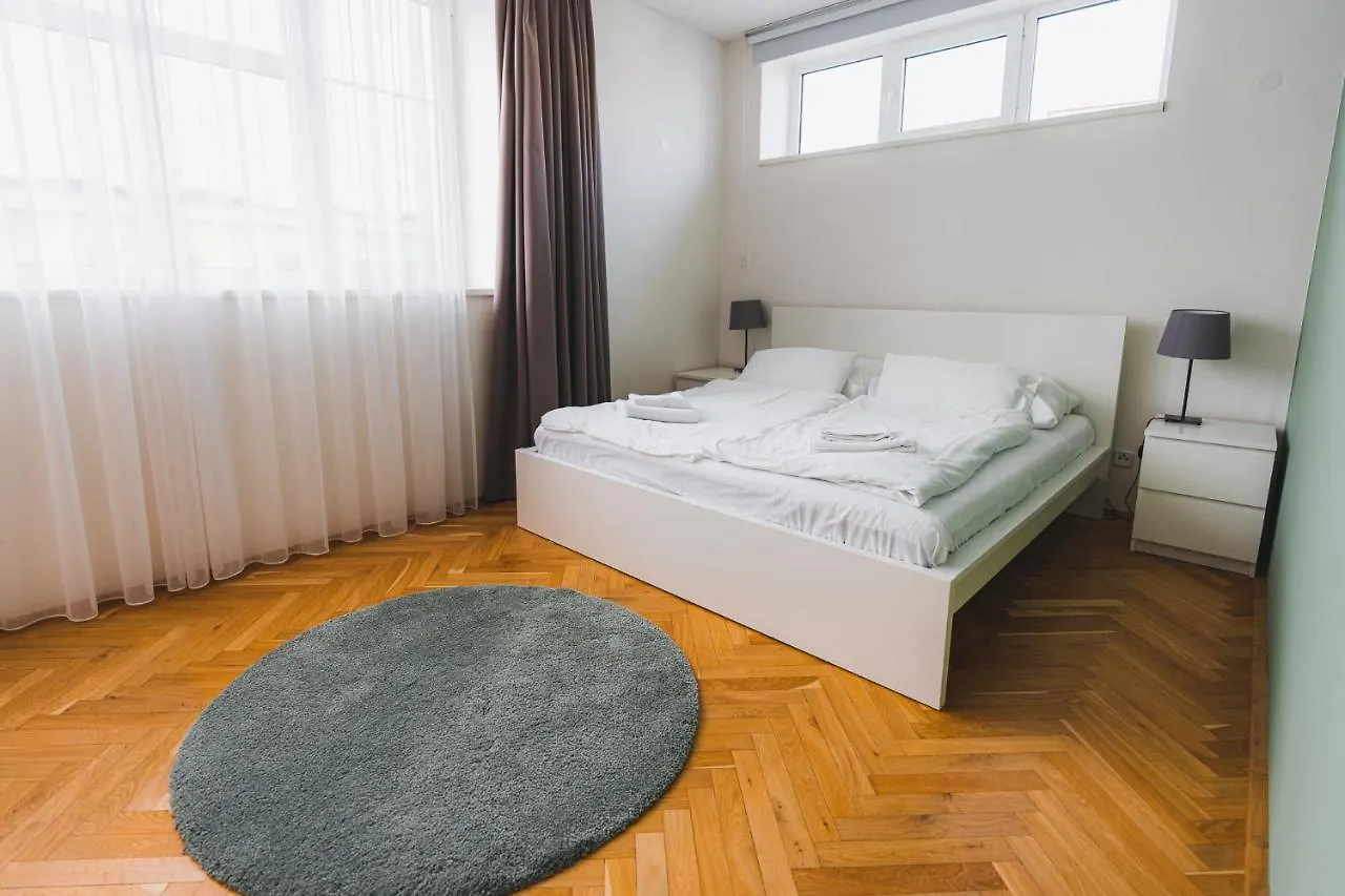 Veleslavin Apartments プラハ