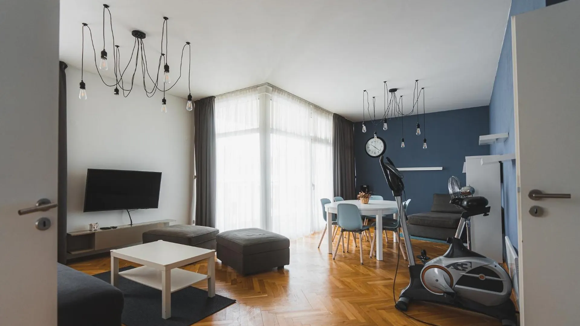 Veleslavin Apartments Prague