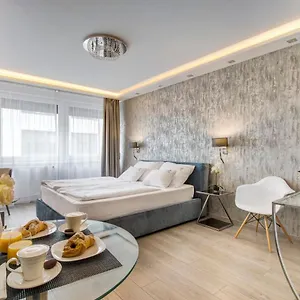 Danube Corso Boutique , Budapest Ungheria