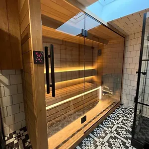 Luxury Bright Great Location Sauna , Kraków Polska