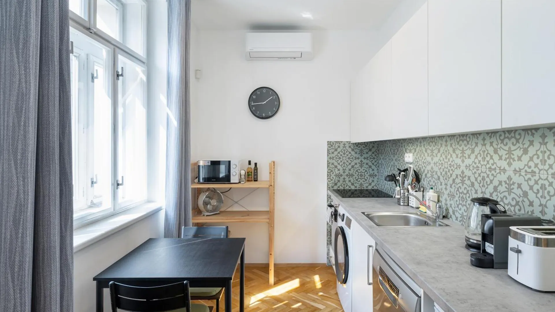 Veleslavin Apartments Prag